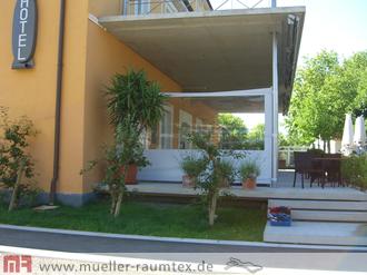 Windschutz mit Sonnensegel Garten Balkon Terrasse